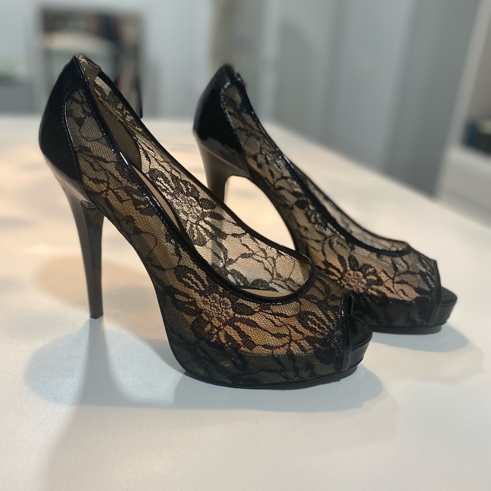 Black Guess heels